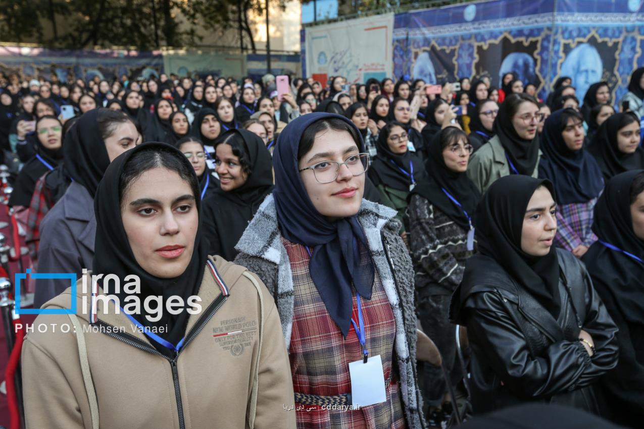 نیاز و دغدغه های دانشجویان در دولت وفاق ملی شنیده می شود